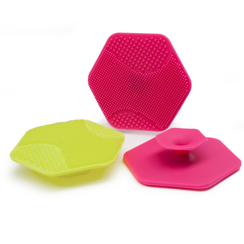 Hot Selling Silicone Hexagon Facial Cleansing Brush with Suction Cup, Manual Face Wash Brush for Blackhead Removal