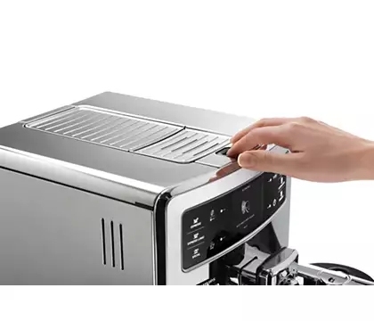 SUPER-AUTOMATIC ESPRESSO MACHINE
