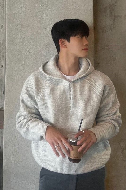 TAEGU Semi Zip Warm Hoodie