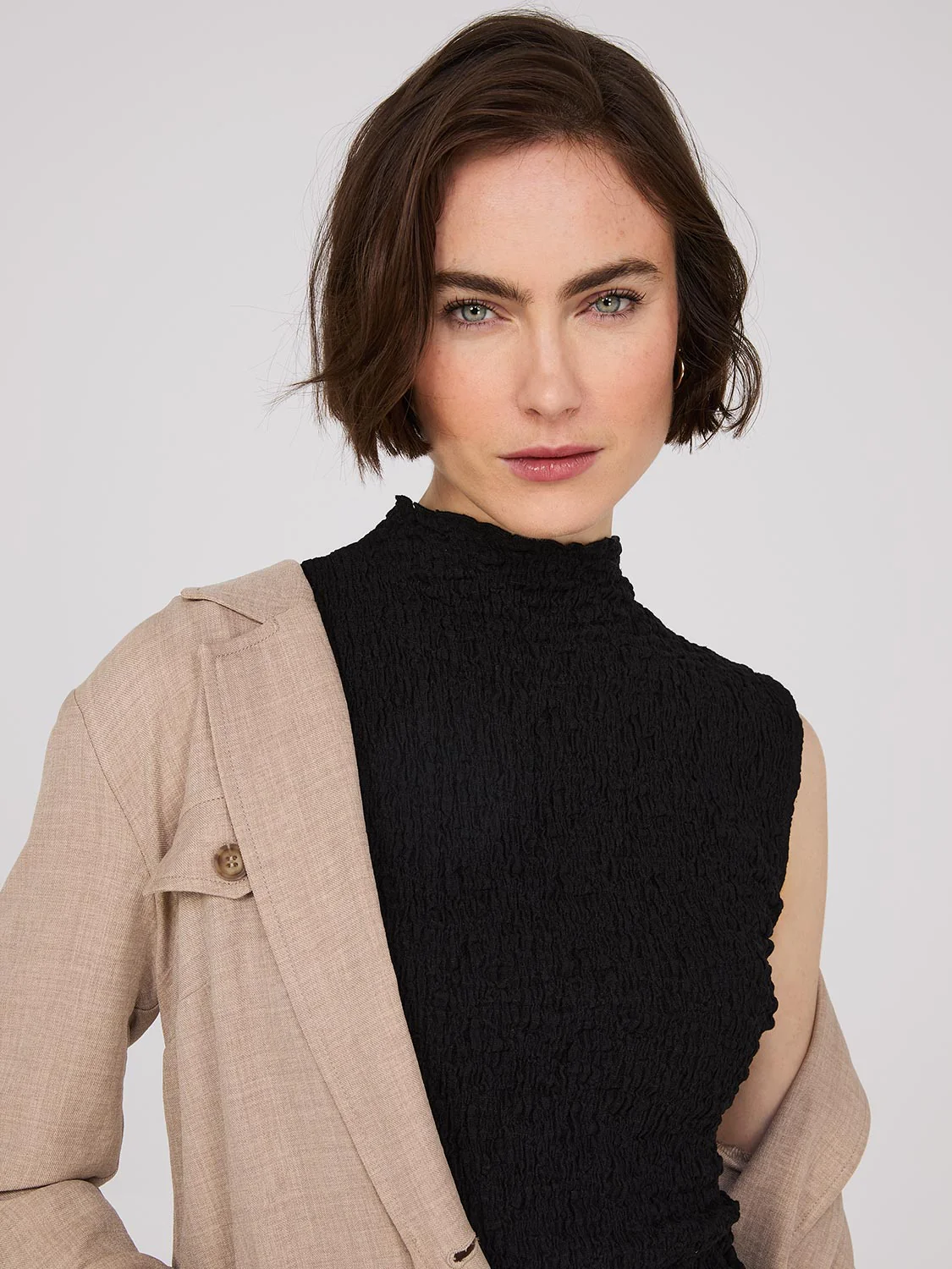 Sleeveless Textured Mock Neck Top