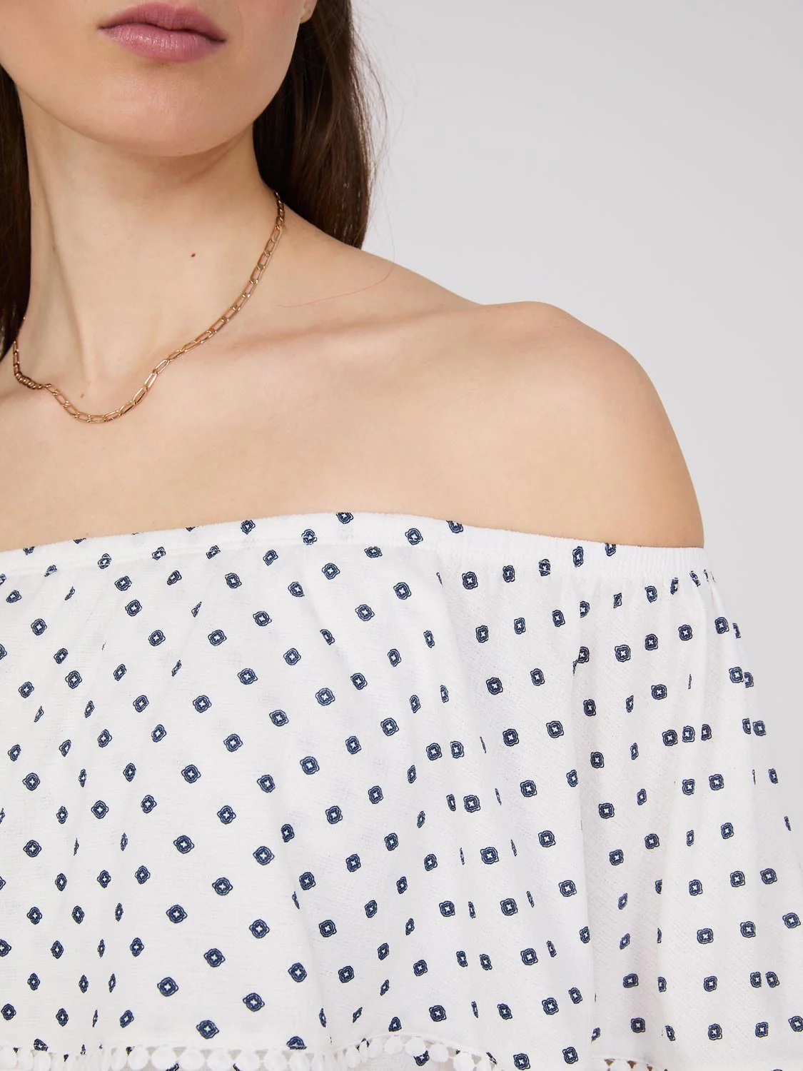 Off-The-Shoulder Textured Top With Border Print