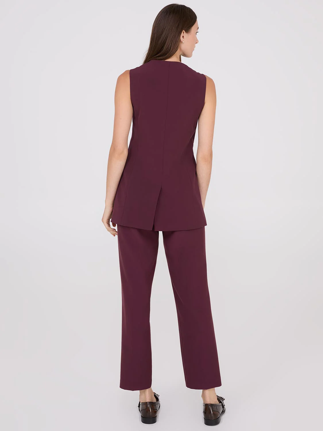 Sleeveless 3-Button Blazer