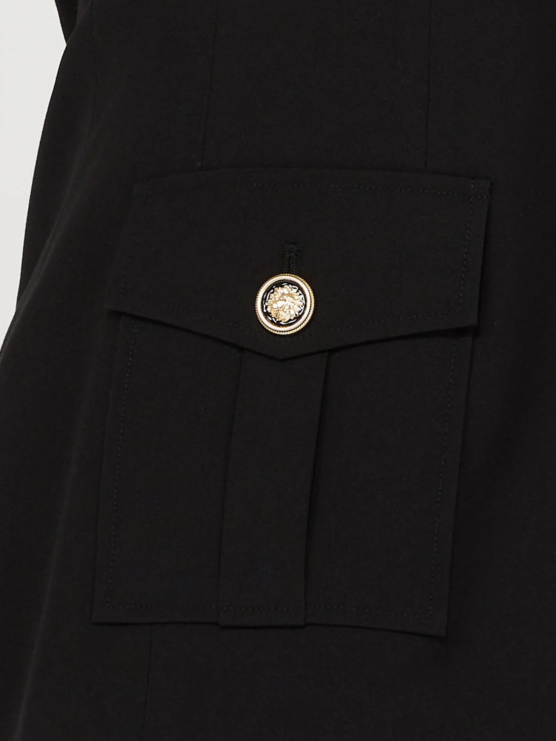 One-Button Blazer With Cargo Pockets