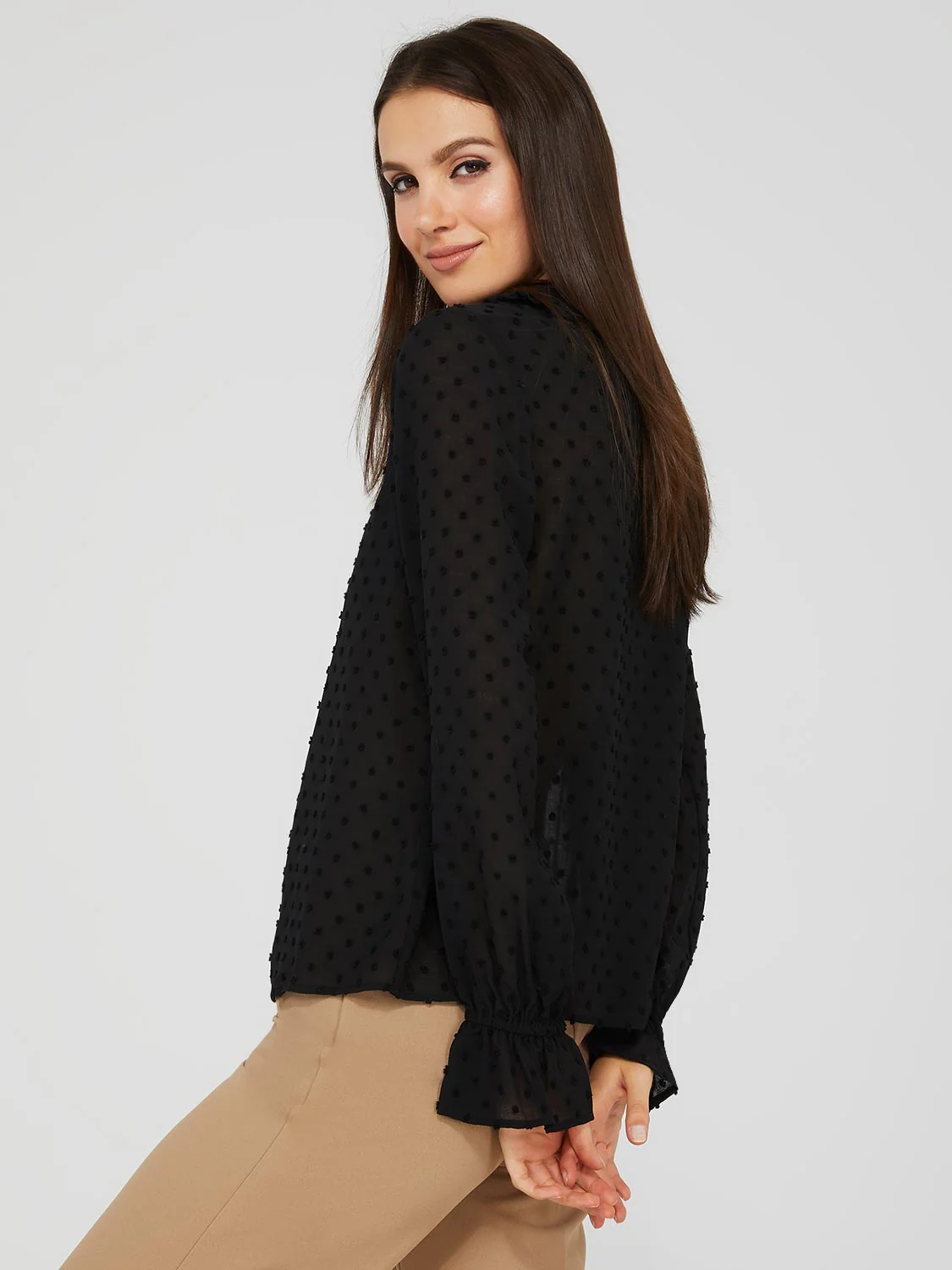 Textured Button-Front Ruffle Collar Blouse