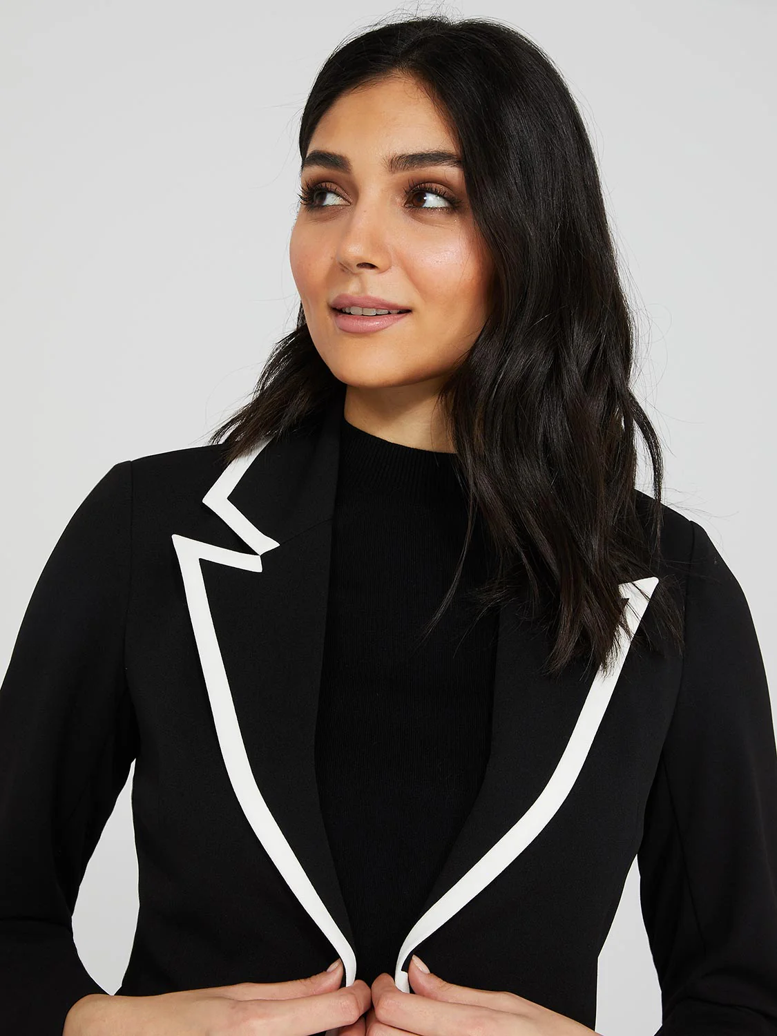 One-Button Contrast Trim Blazer