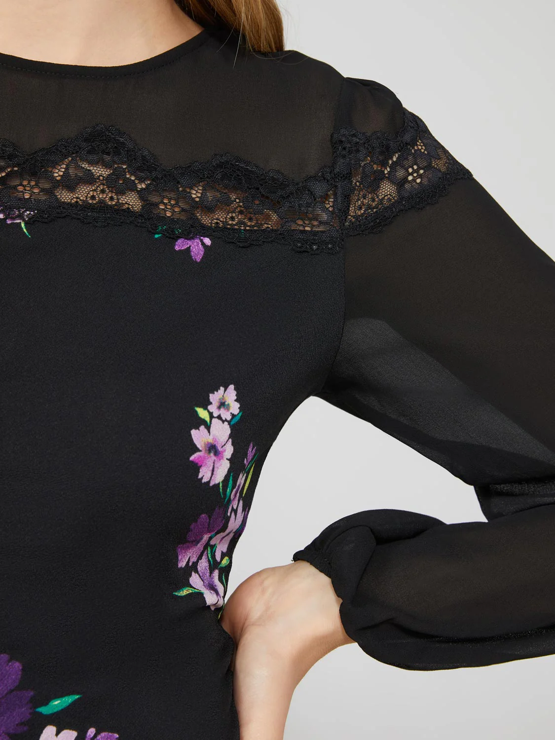 Long Balloon Sleeve Ditsy Floral Crew Neck Top