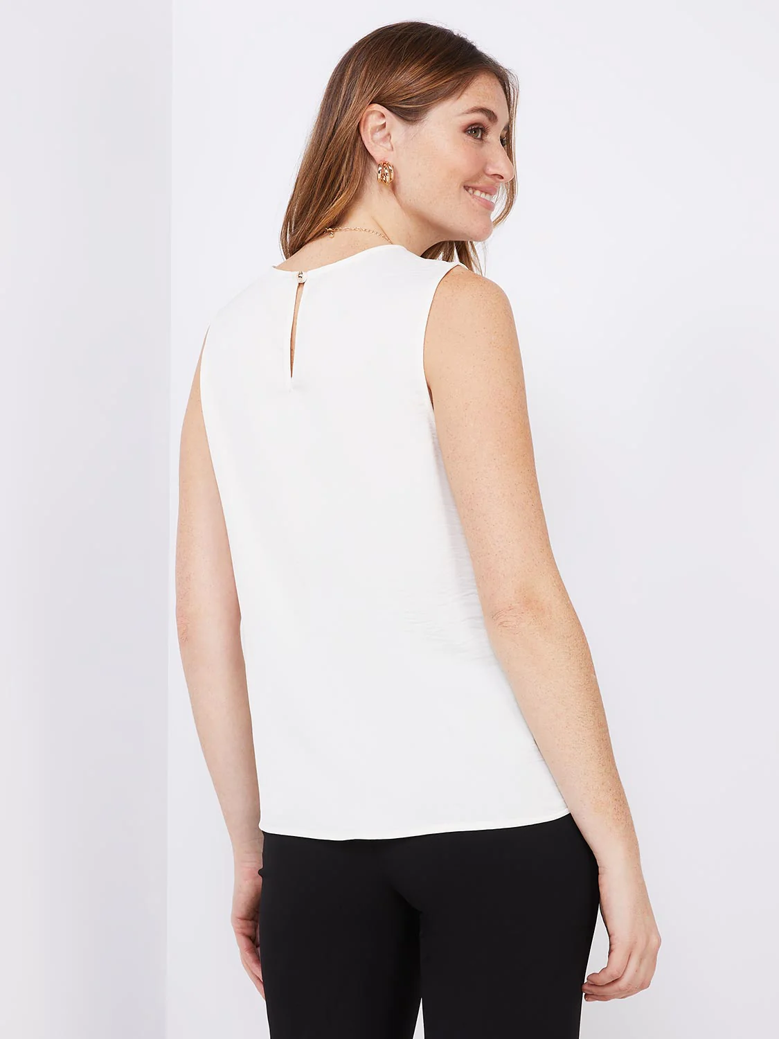 Sleeveless Textured Blouse