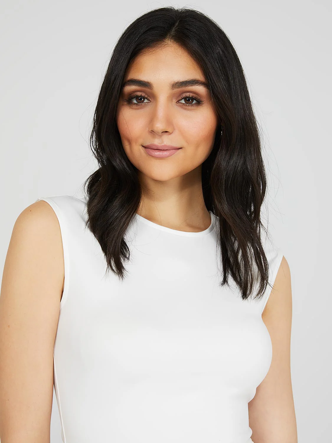 Sleeveless Crew Neck Top