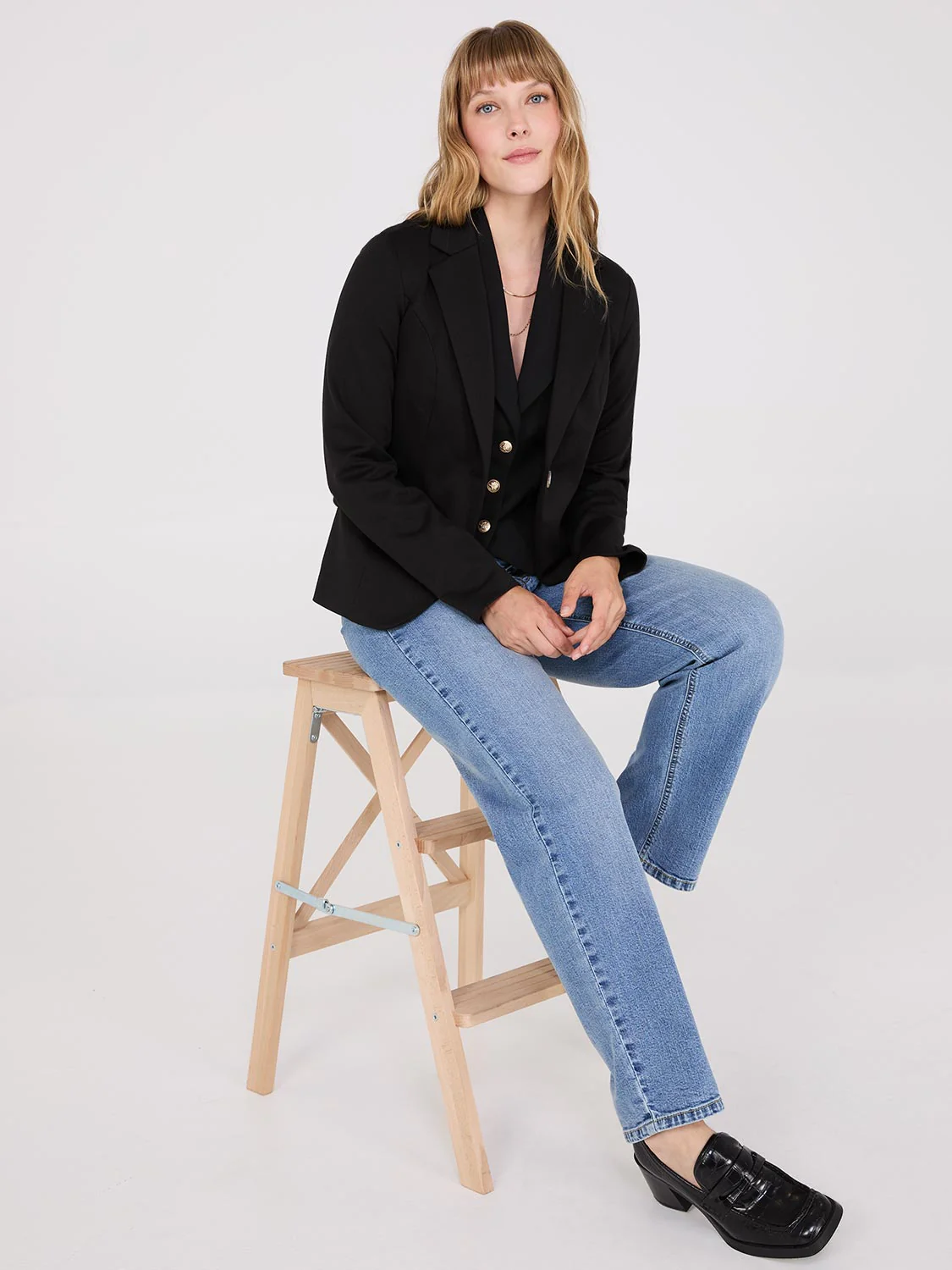 Short 1-Button Blazer