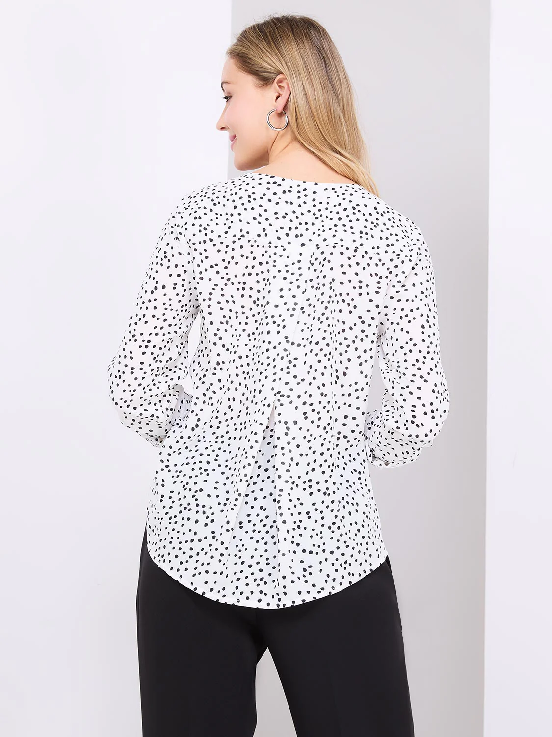 Printed V-Neck Long Sleeve Popover Blouse