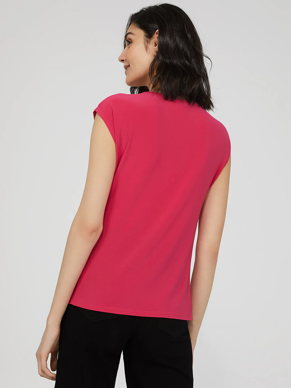 Pleated Top With Bar Detail
