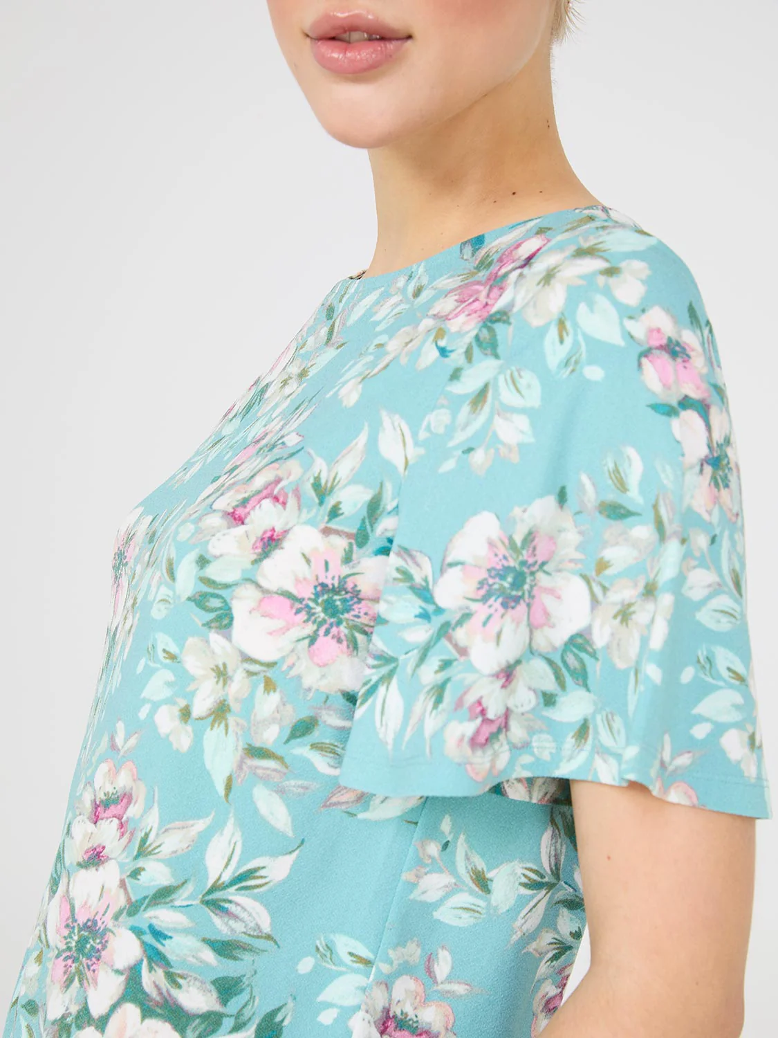 Floral Print Flutter Sleeve Boat Neck Top