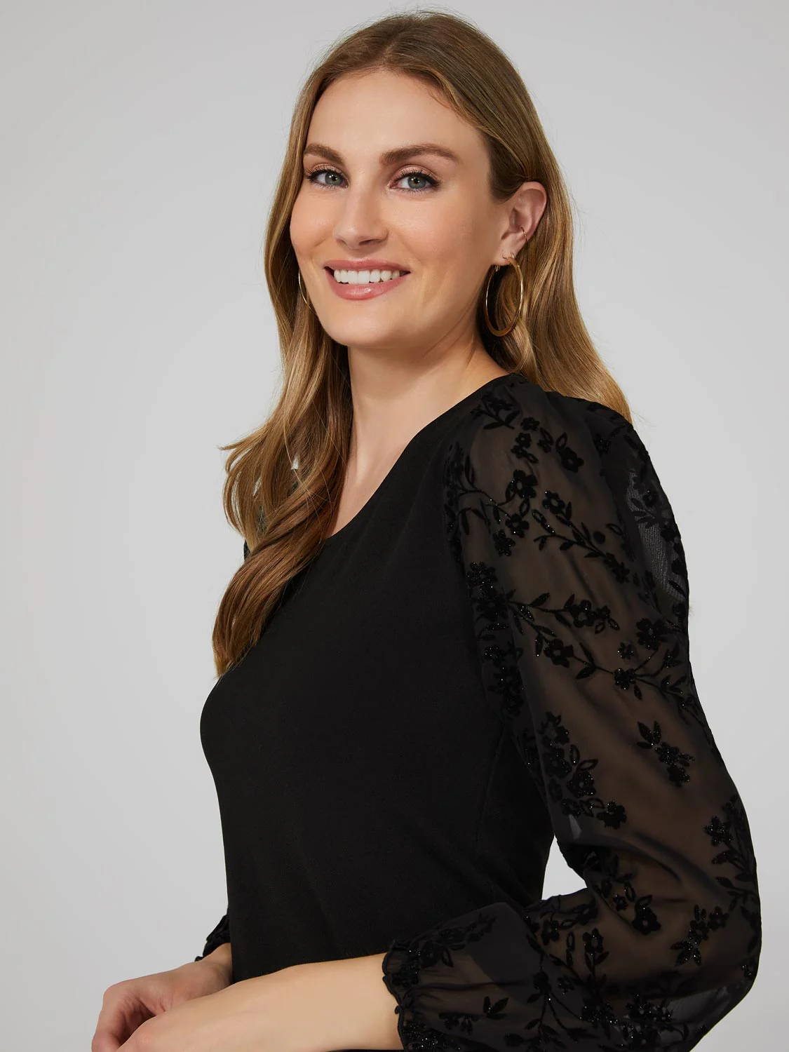 Round Neck Top With Sheer Chiffon Long Sleeves