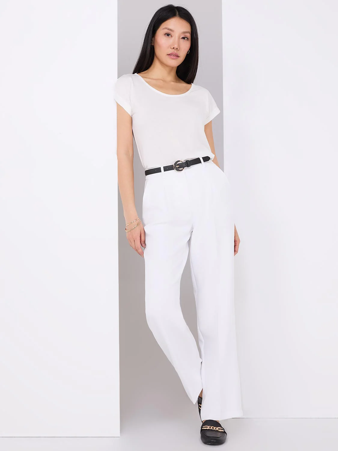 Pleated Wide-Leg Pants