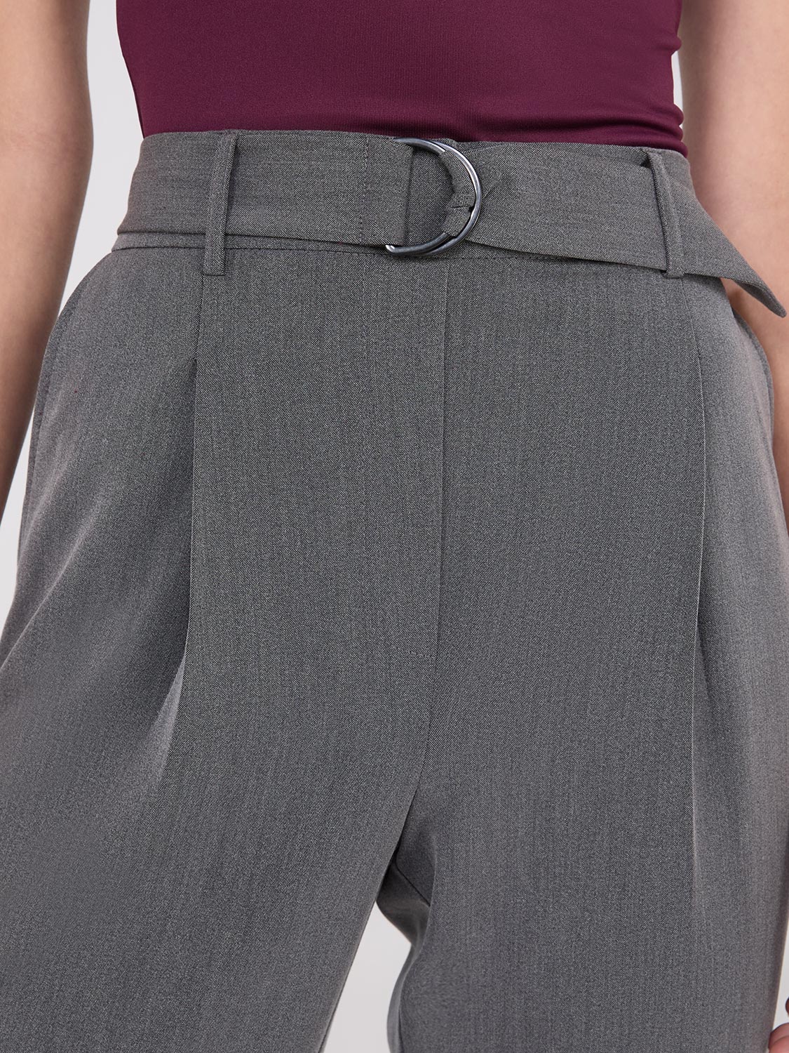 Mid-Rise Pleated Ankle Length Pants