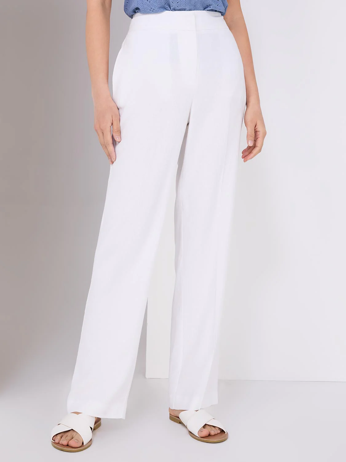 Wide-Leg Linen Pants