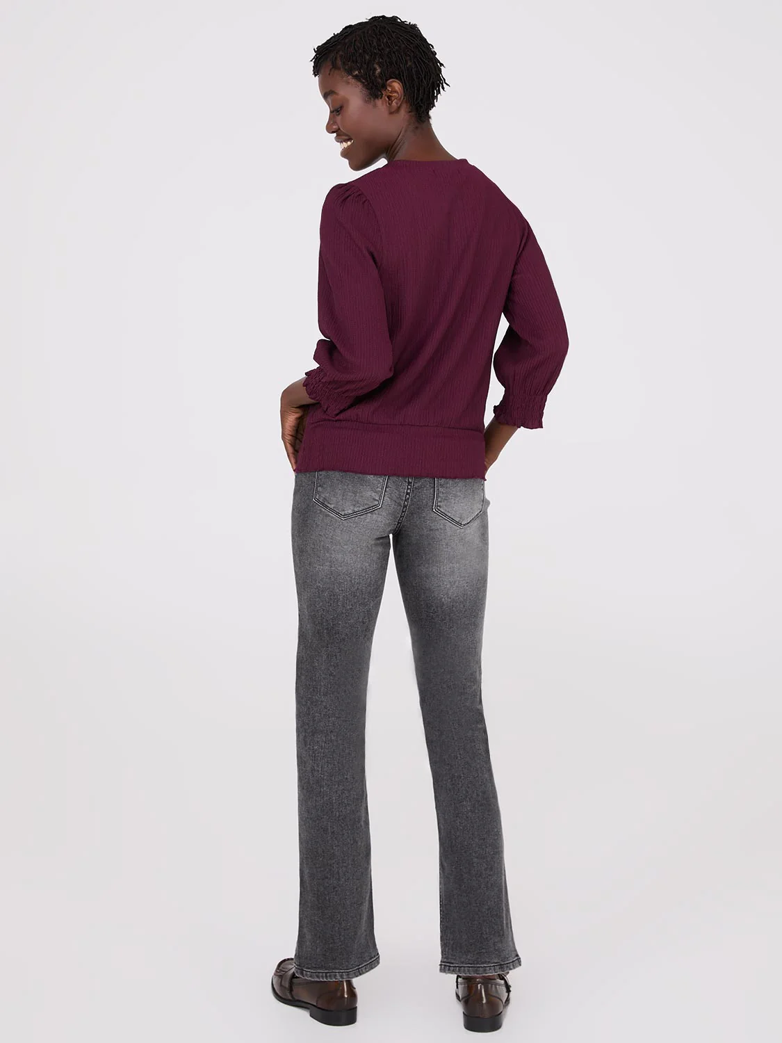 Textured 3/4 Sleeve Round Neck Top