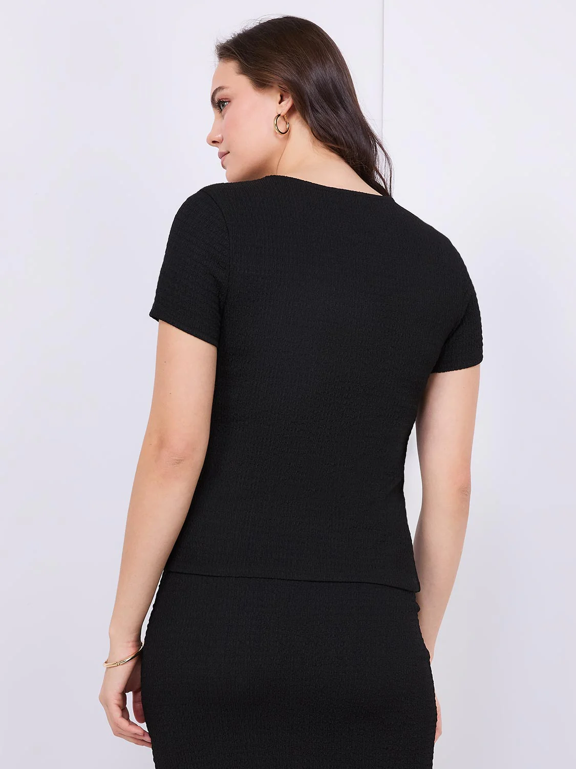 Textured Crew Neck Top With Pleat Details