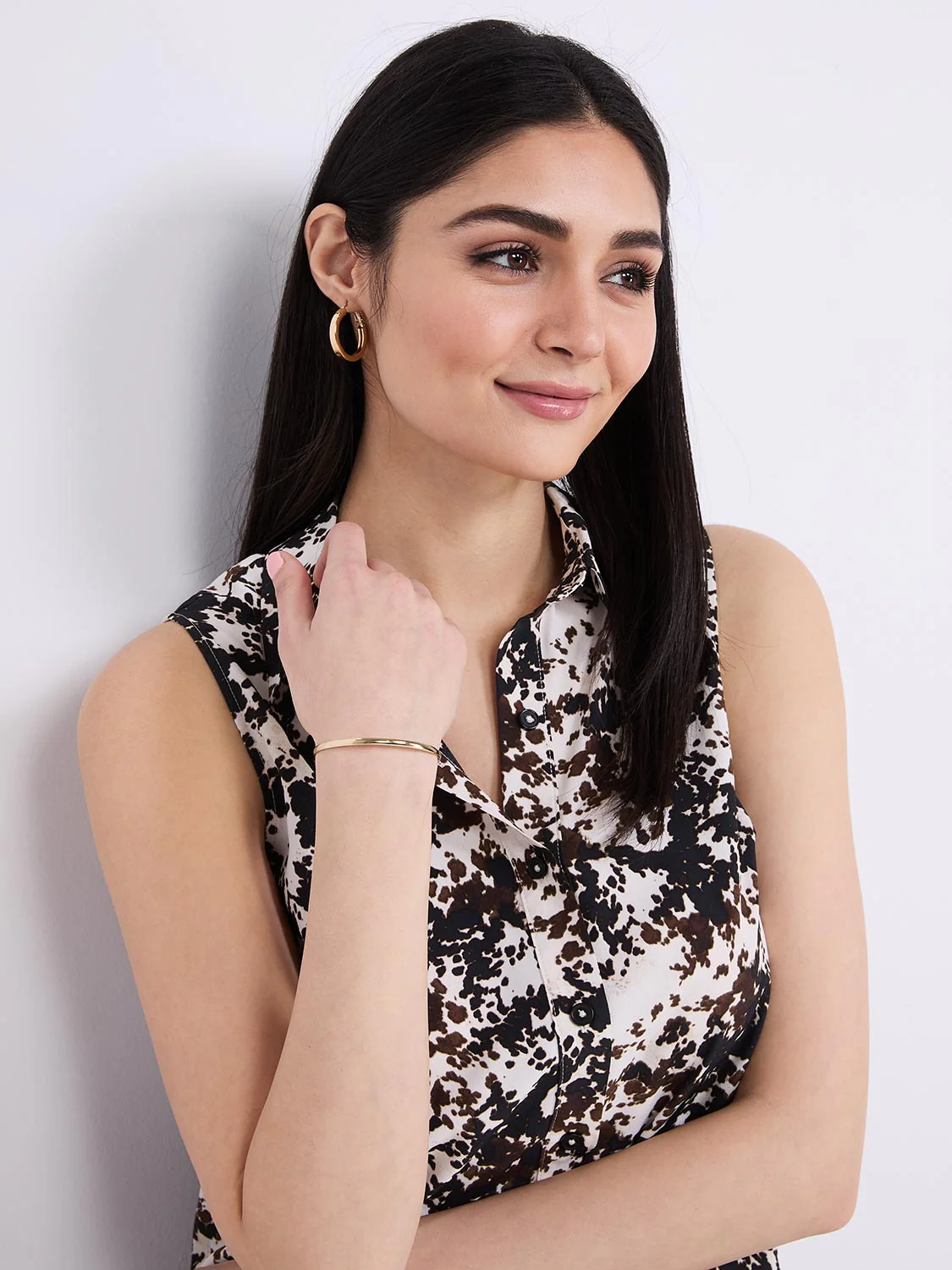 Sleeveless Animal Print Button-Front Blouse
