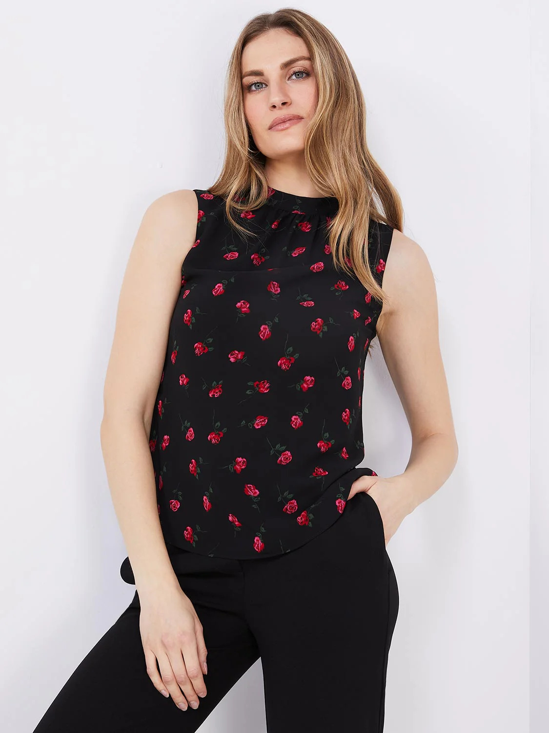 Printed Sleeveless Chiffon Blouse