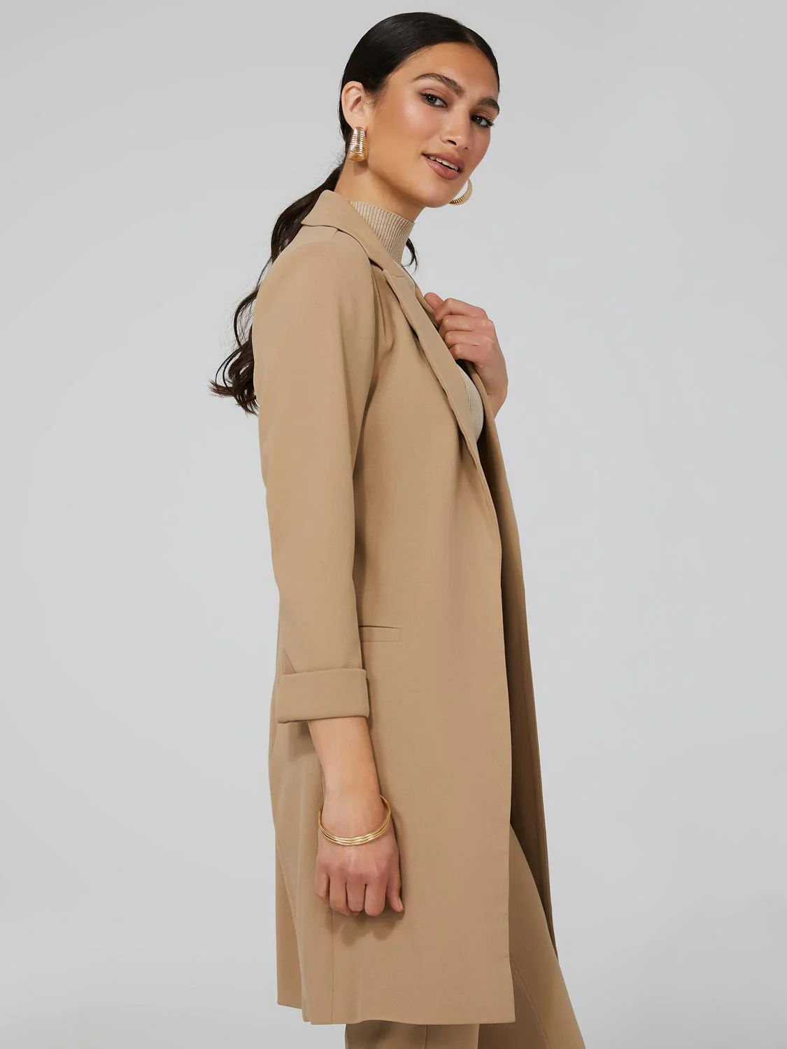 Long Open Blazer With Front Pockets