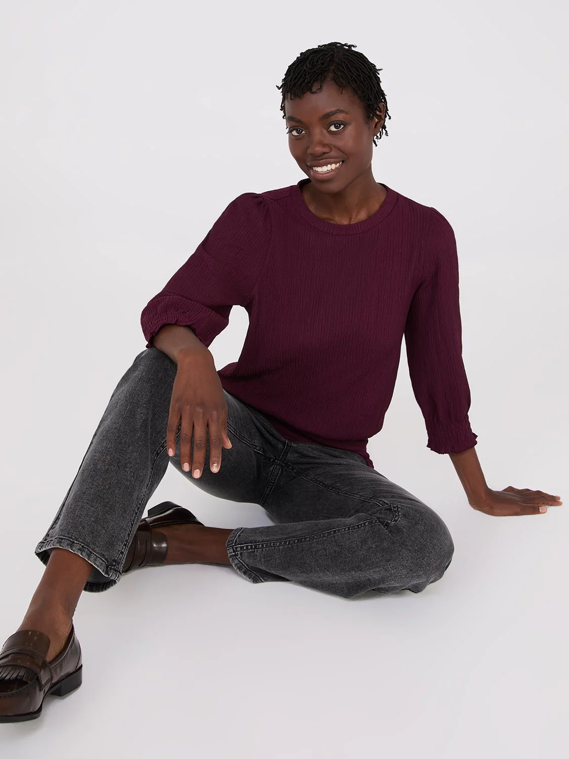 Textured 3/4 Sleeve Round Neck Top