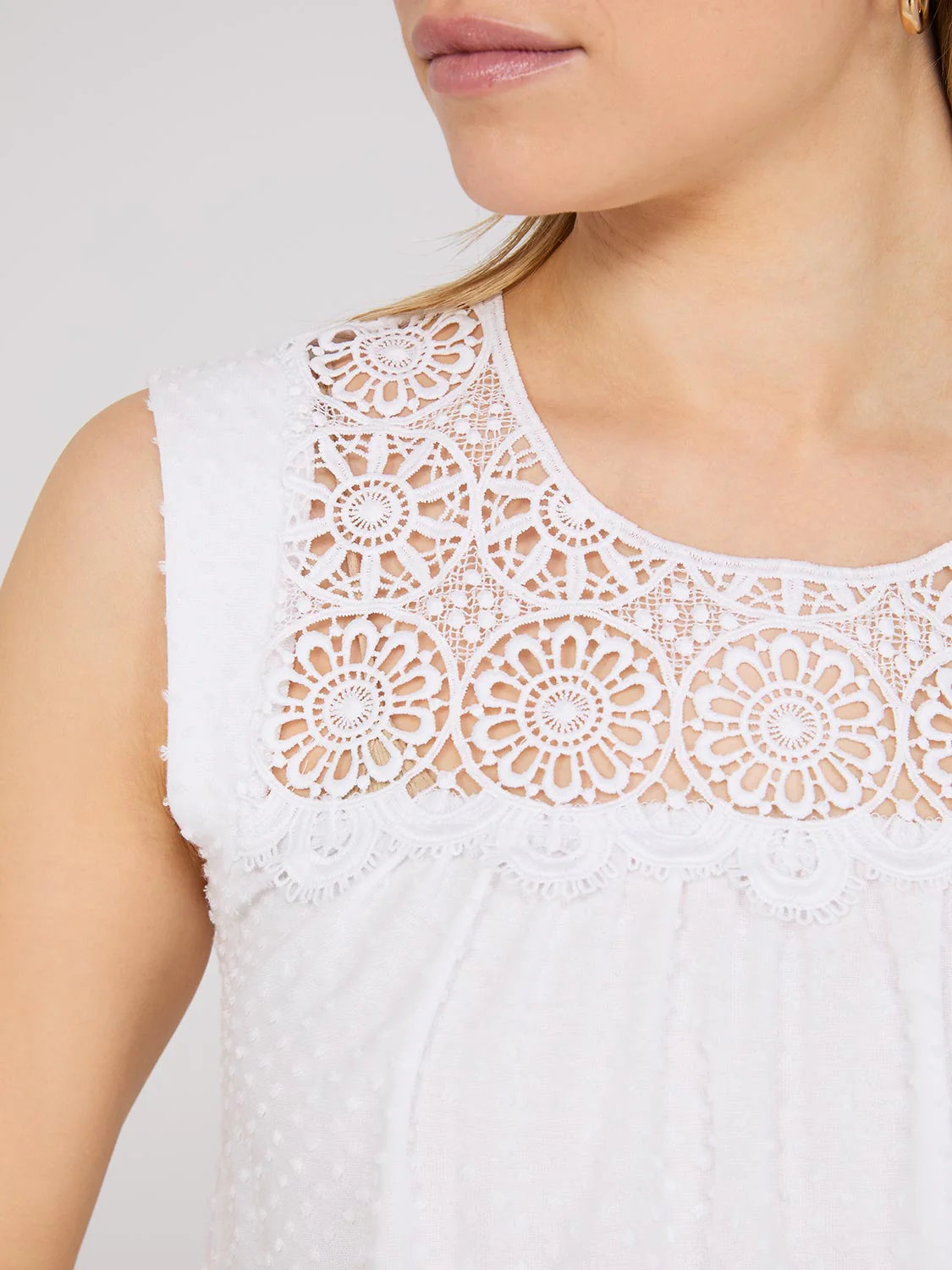 Sleeveless Clip Dot Top With Crochet Details