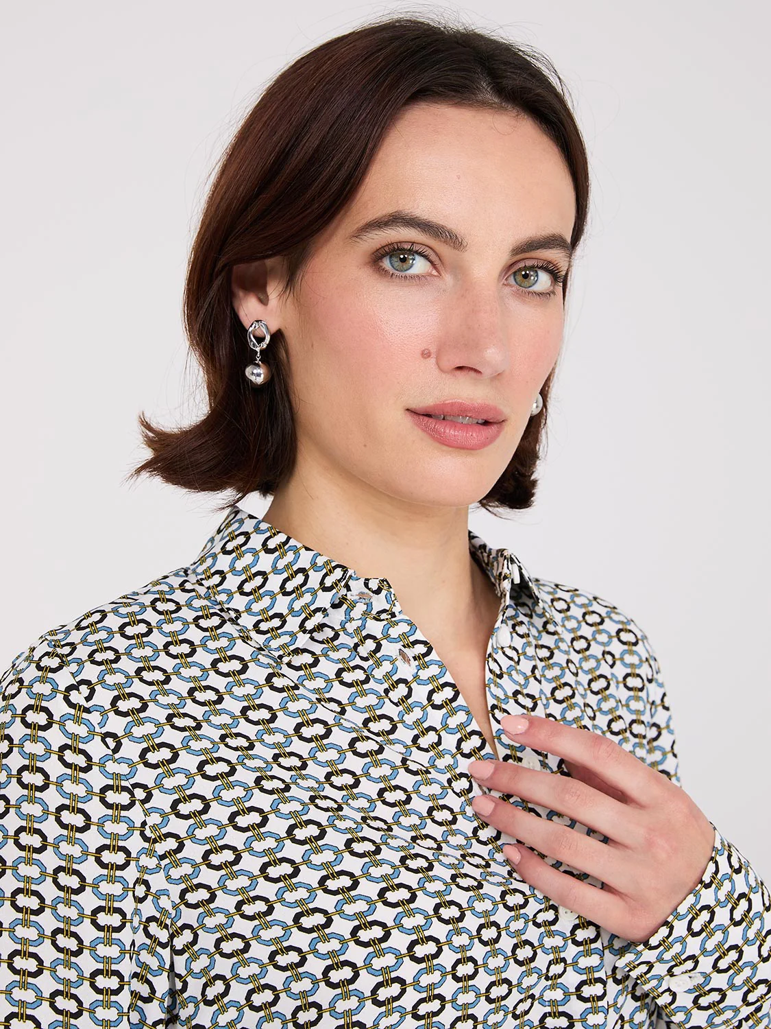 Print Chiffon Button-Front Blouse