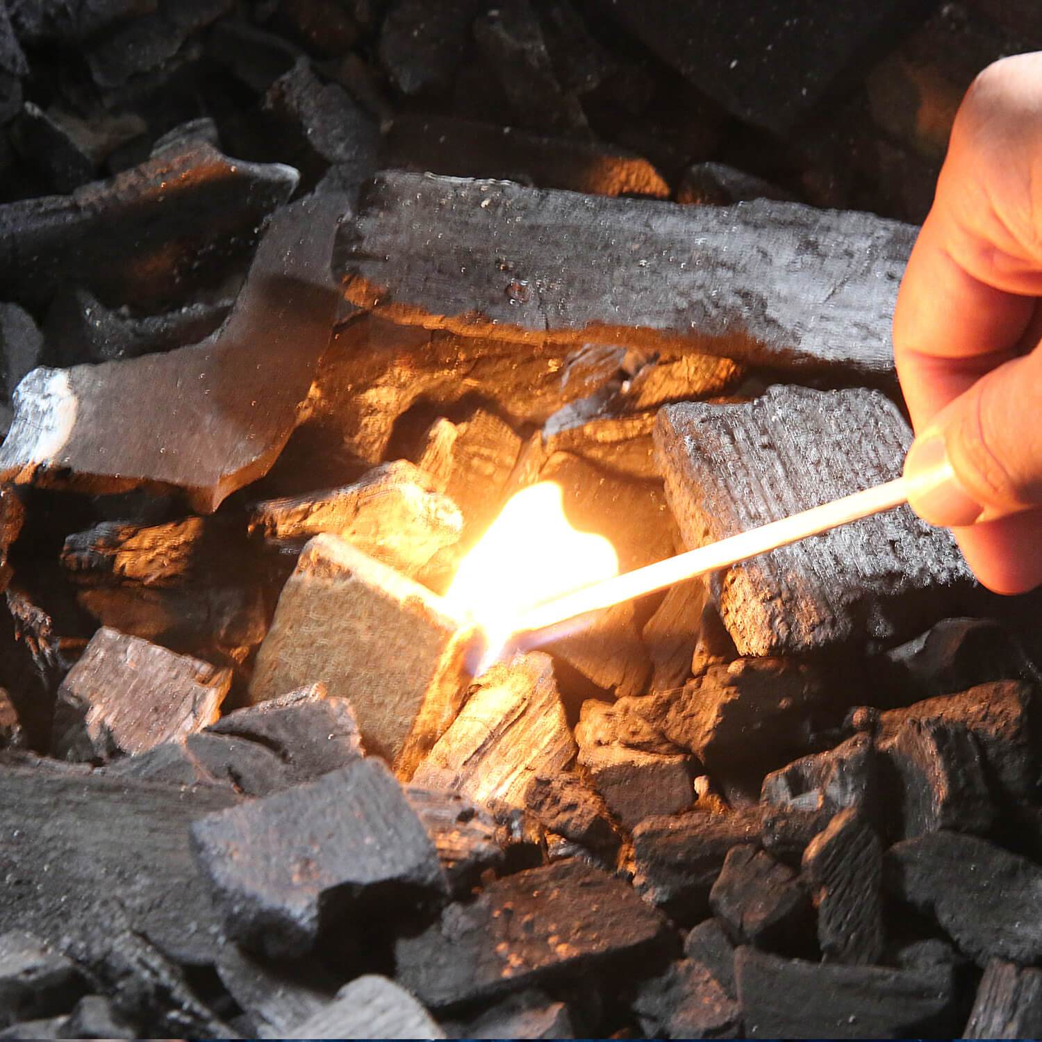 100% Natural Lump Charcoal - Oak & Hickory collection | LIDL