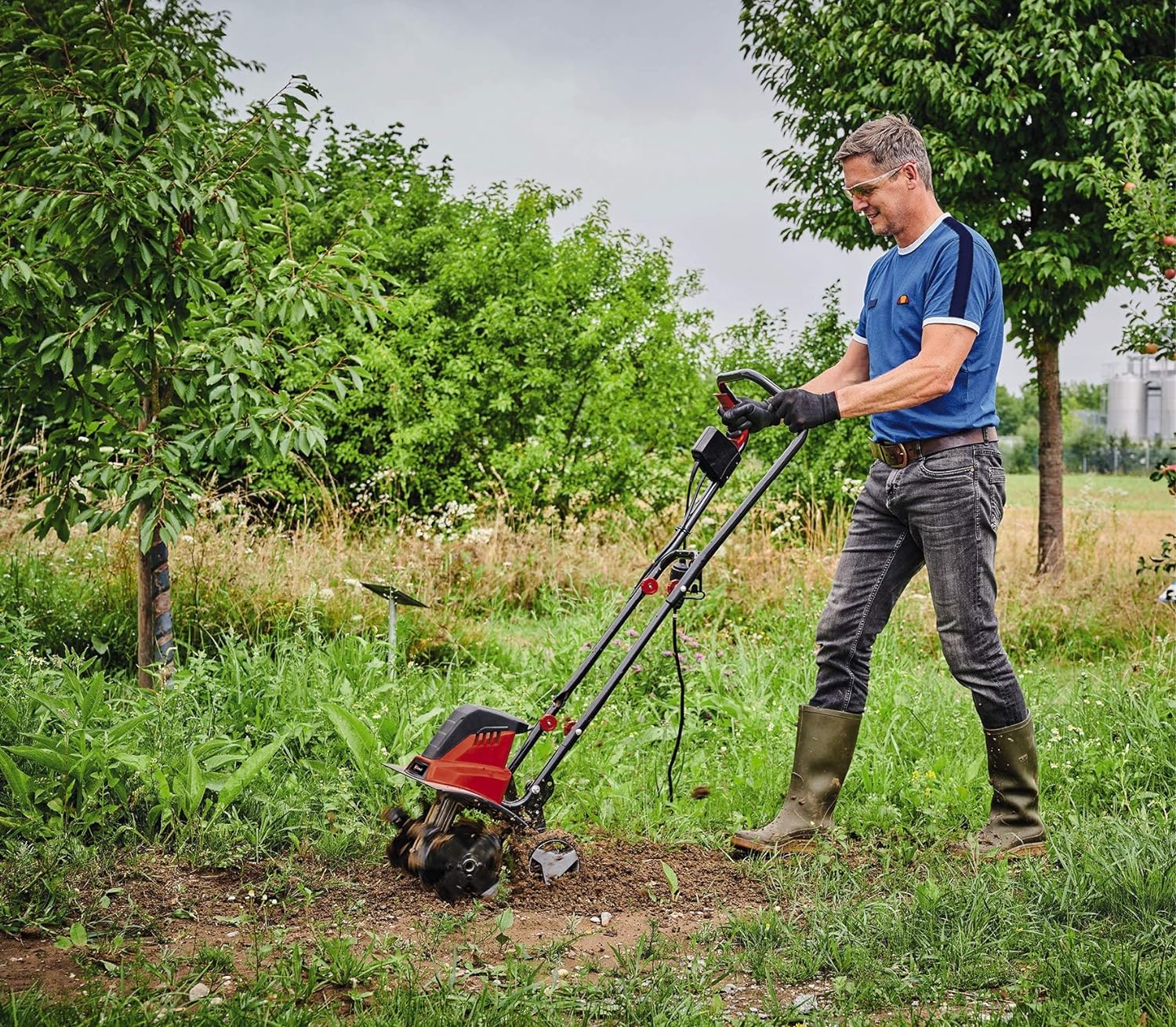 Einhell GC-RT 1545 M electric tiller (1.500 W power. serial motor. 2-point safety switch. anti-overload clutch. folding handlebars. robust tillers) collection | LIDL