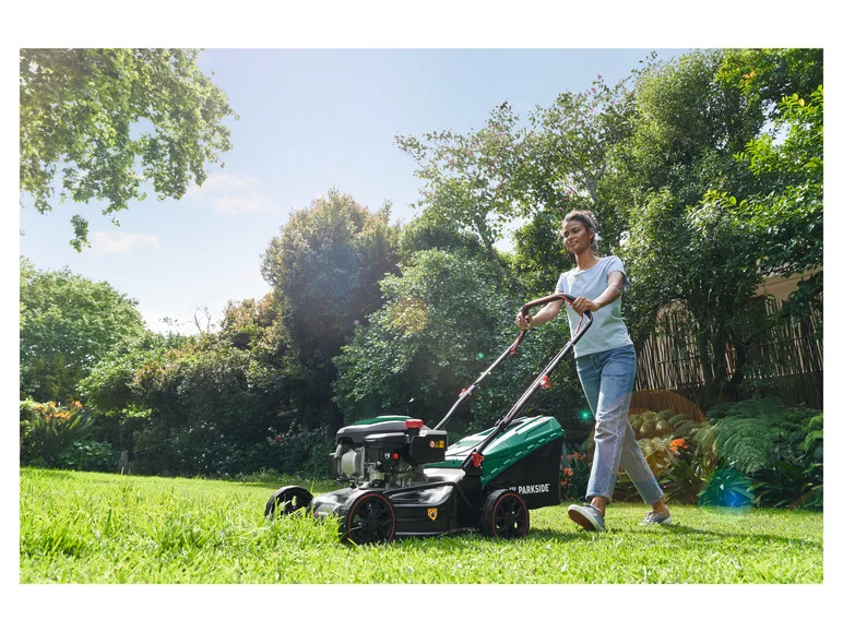 PARKSIDE® Tondeuse thermique PBRM 41 B2. 3.3 CV collection | LIDL