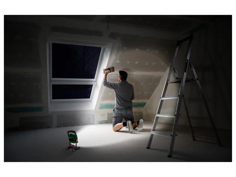 PARKSIDE® Projecteur à LED rechargeable PAS 2200 C3. 10 W collection | LIDL