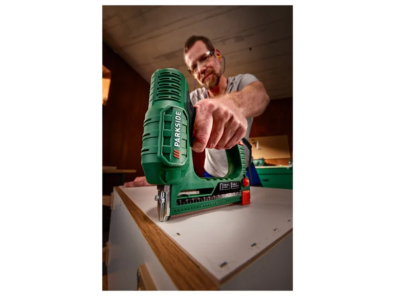 PARKSIDE® Agrafeuse électrique PET 25 D4 collection | LIDL