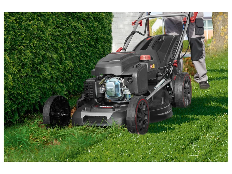 PARKSIDE PERFORMANCE® Tondeuse à gazon à essence PBRM 53 A1. 20 V collection | LIDL