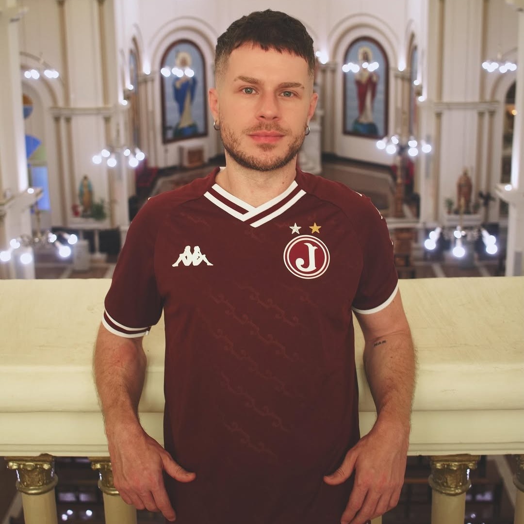 CA Juventus Home Jersey 2025