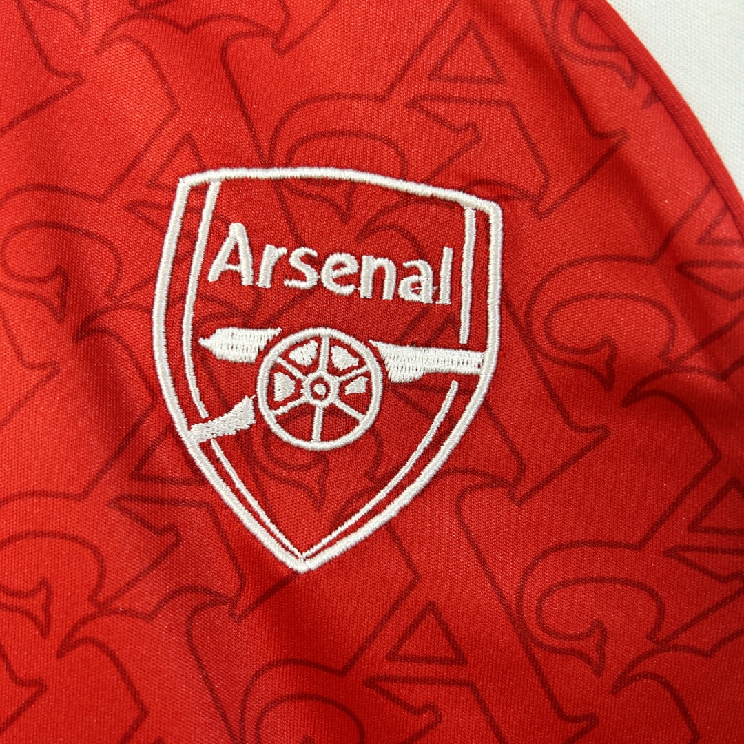 Kid's Arsenal Home Kit 2025/26