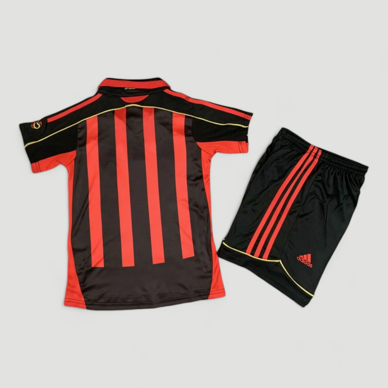 Kid's Retro AC Milan Home Kit 2006/07