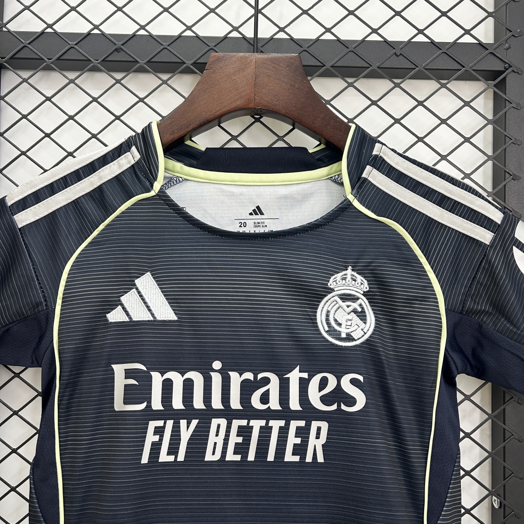 Kid's Real Madrid Away Kit 2025/26