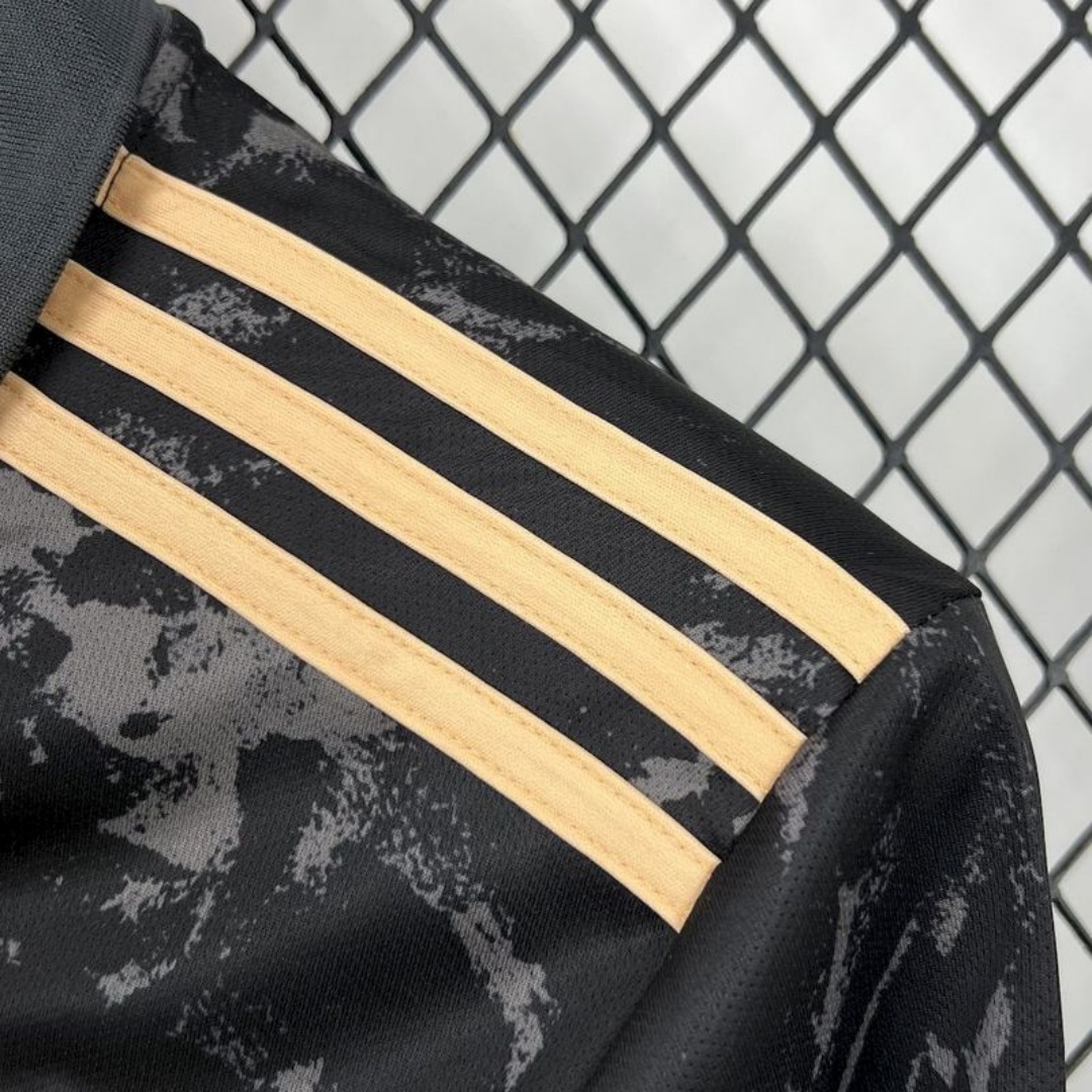 AJax x Stone Island Black Special Jersey 2025/26