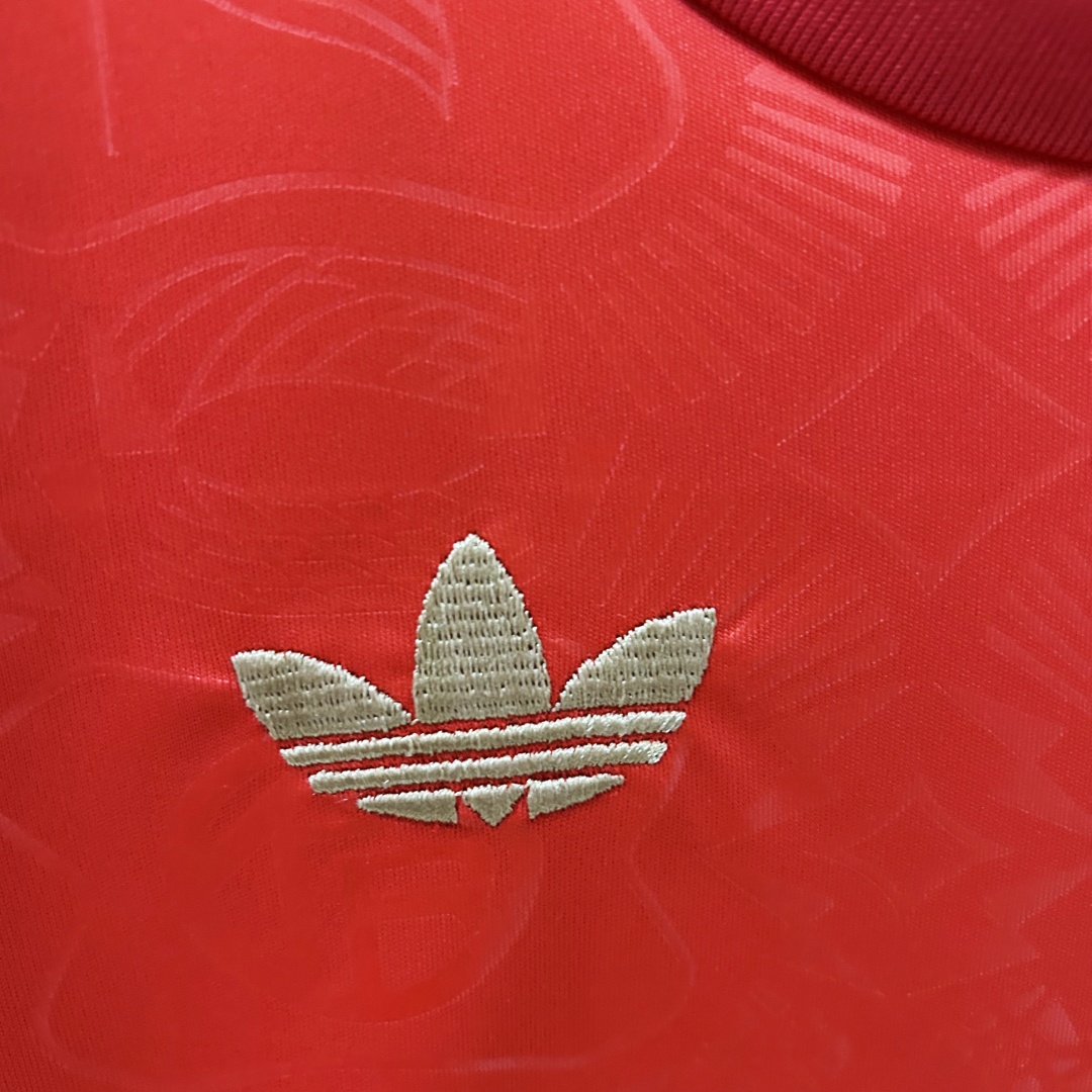 Kid's Bayern Munich 125th Anniversary Kit 2025/26