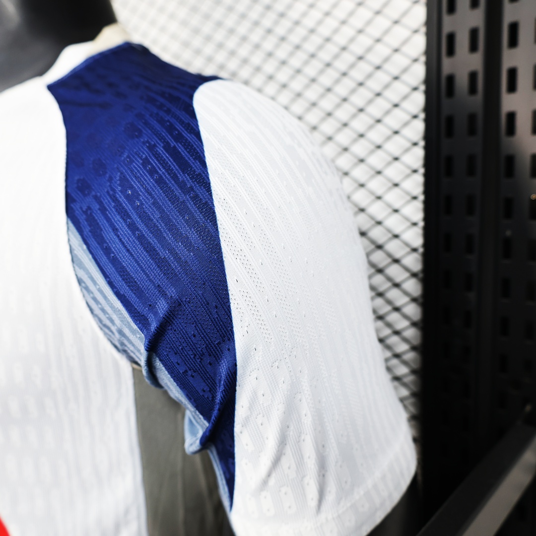 Player Version Tottenham Hotspur Home Jersey 2025/26