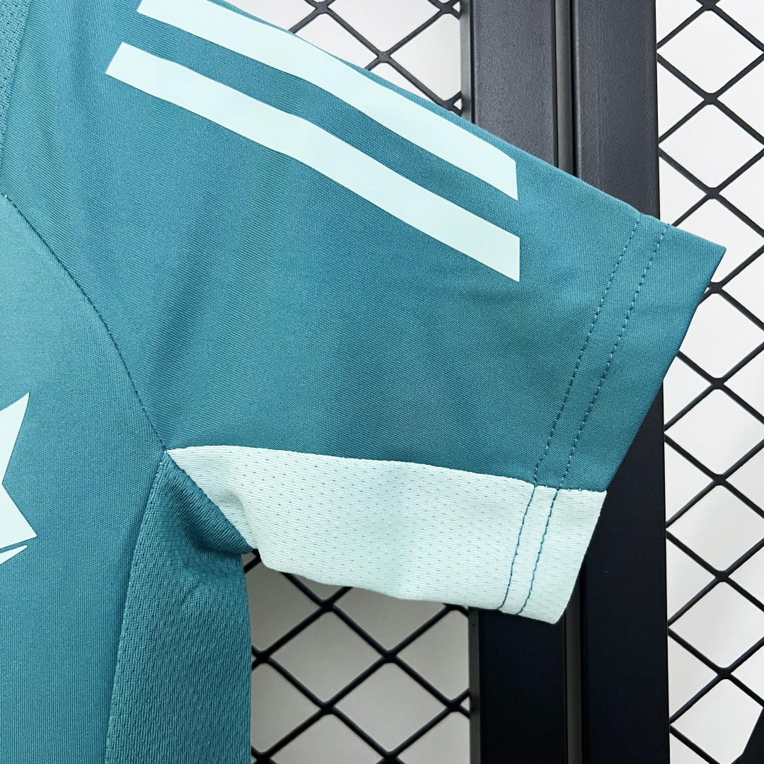 Kid's Cruzeiro EC Dark Blue Traninng Kit 2025