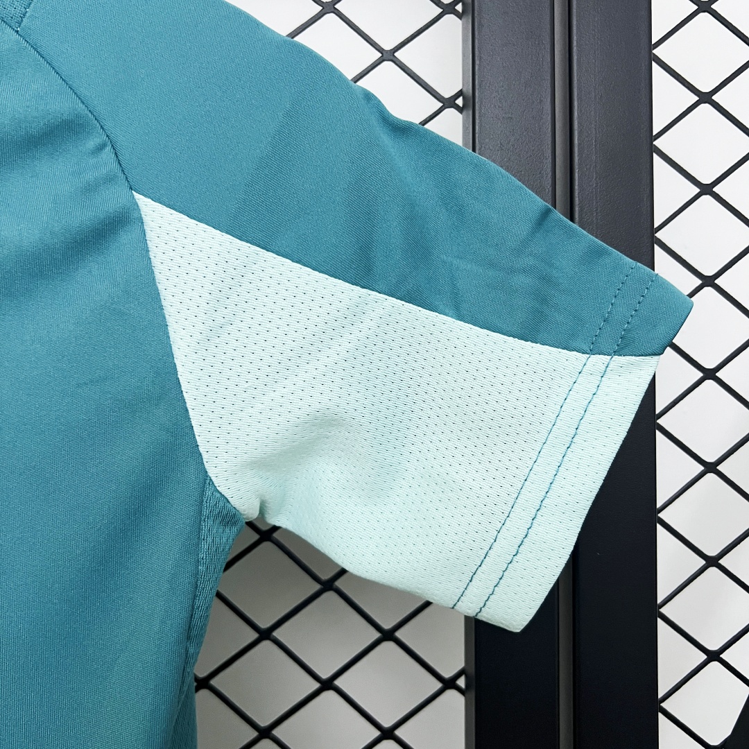 Kid's Cruzeiro EC Dark Blue Traninng Kit 2025