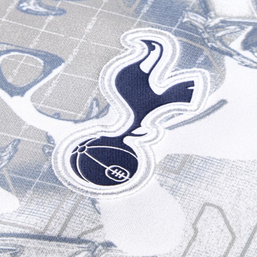 Tottenham Hotspur White And Grey Home Warm Up Pre-Match Jersey 2025/26