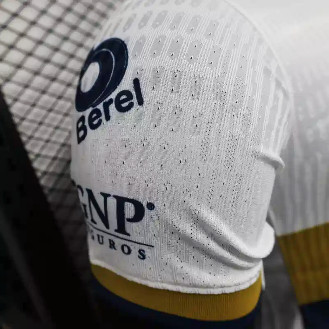 Player Version Pumas UNAM Home Jersey 2025/26