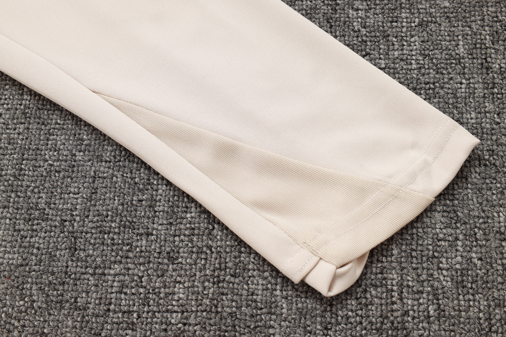 Barcelona Training Kit (Sweatshirt+Pants) Beige 2025/26