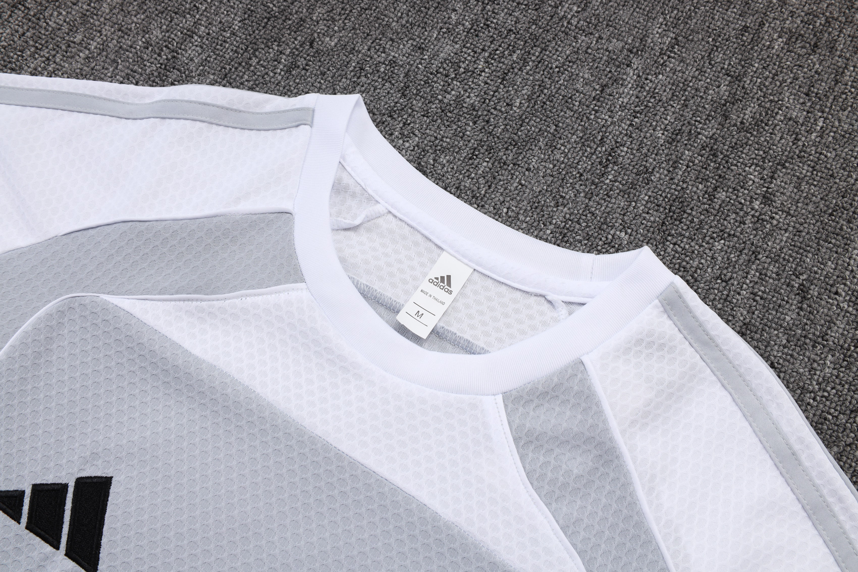 Real Madrid Training Jersey Kit Gray 2025/26