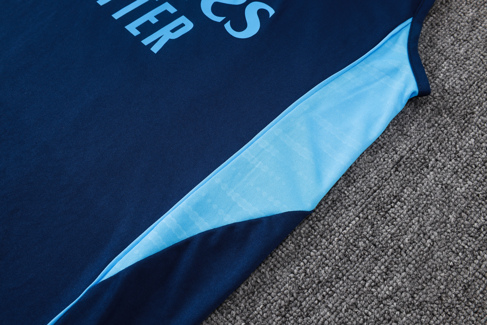 Arsenal Sleeveless Training Kit Blue 2025/26