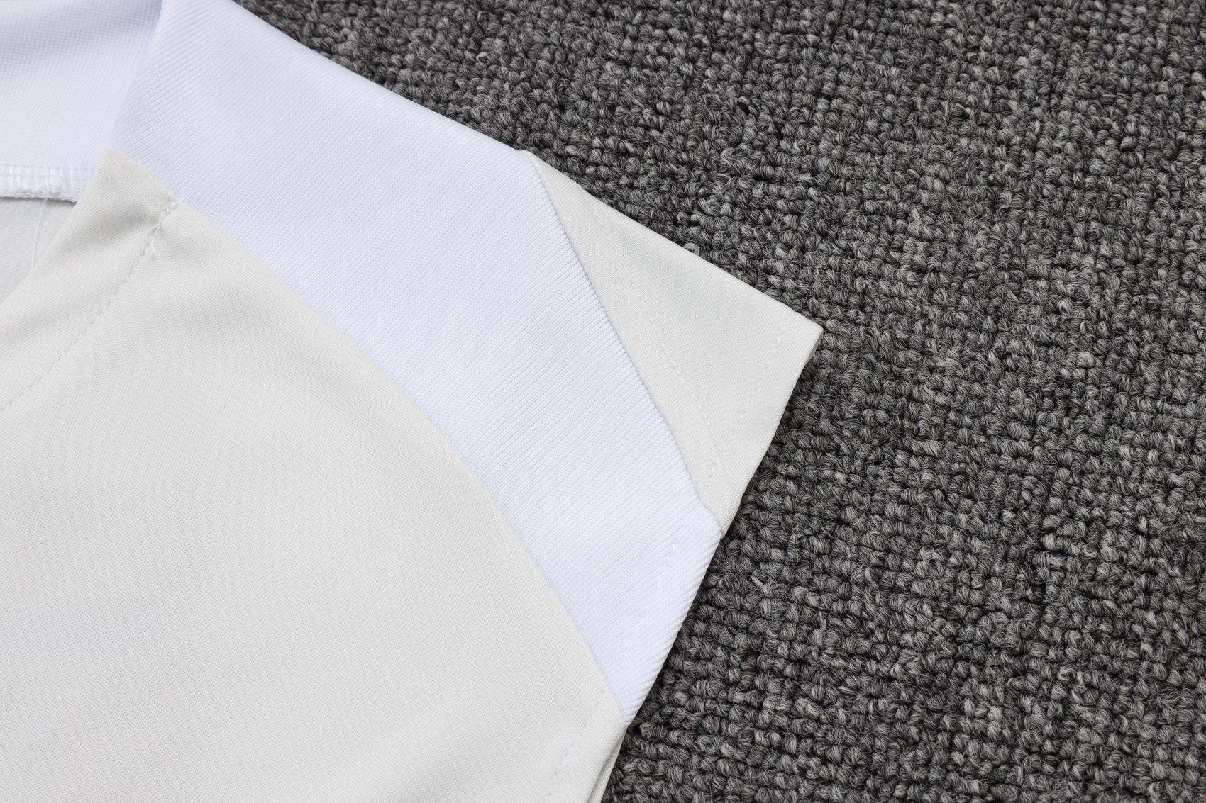 Inter Milan Sleeveless Training Kit Gray 2025/26