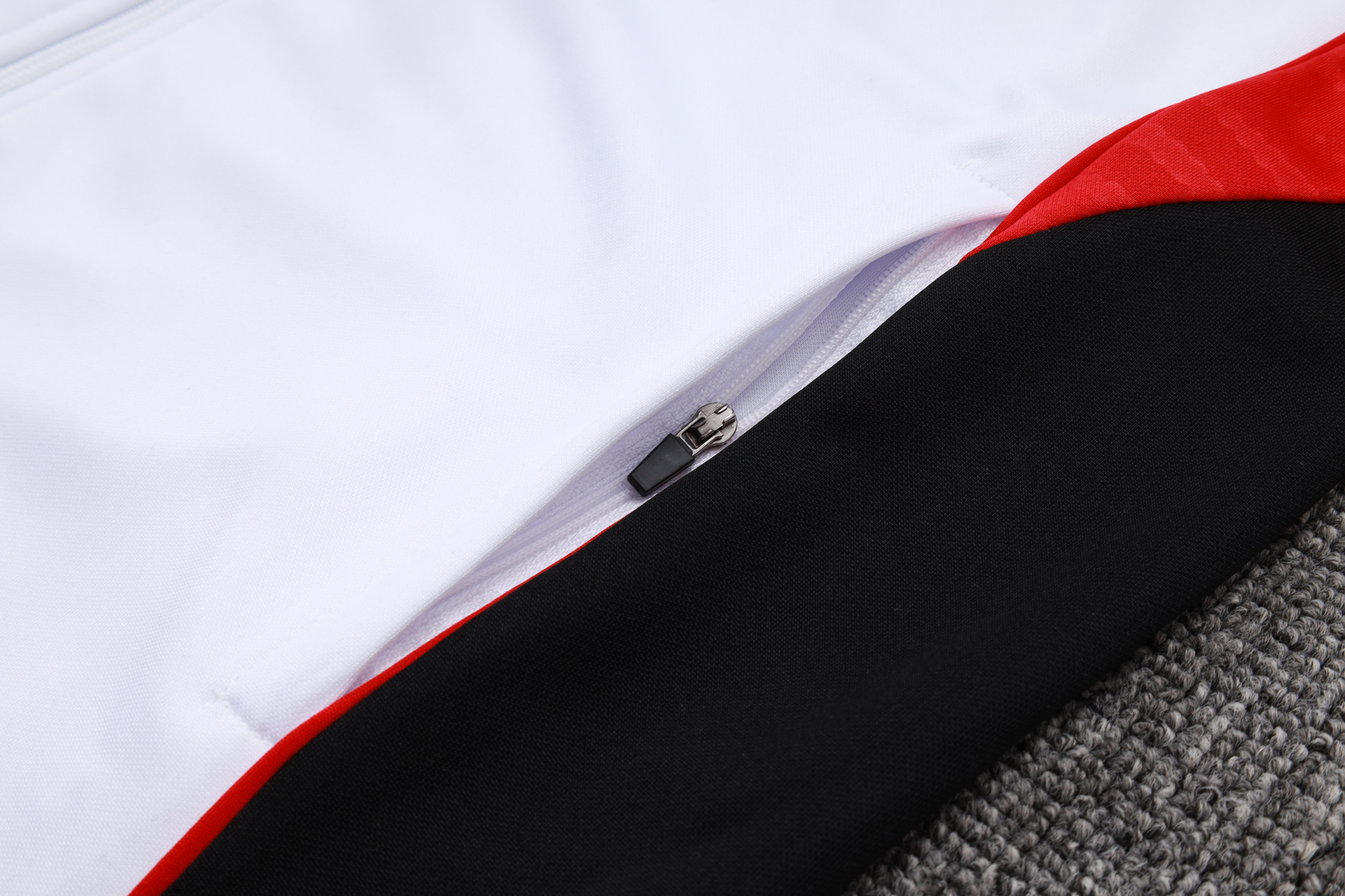 Bayern Munich Training Kit (Jacket+Pants) White 2025/26